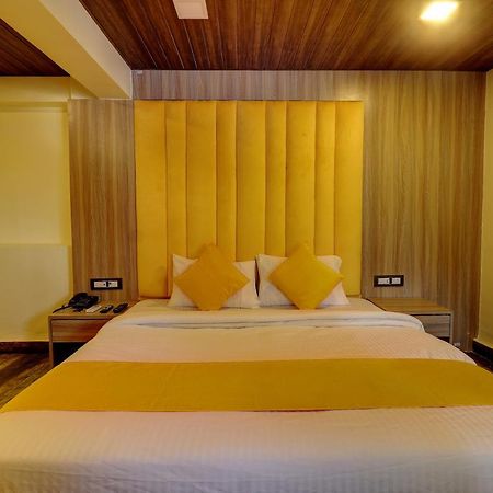 Hotel Priceless Mumbai Ngoại thất bức ảnh